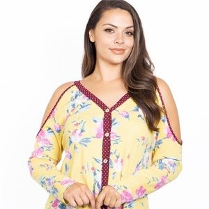 New Junior's Cute Boutique Open shoulder yellow floral print top
